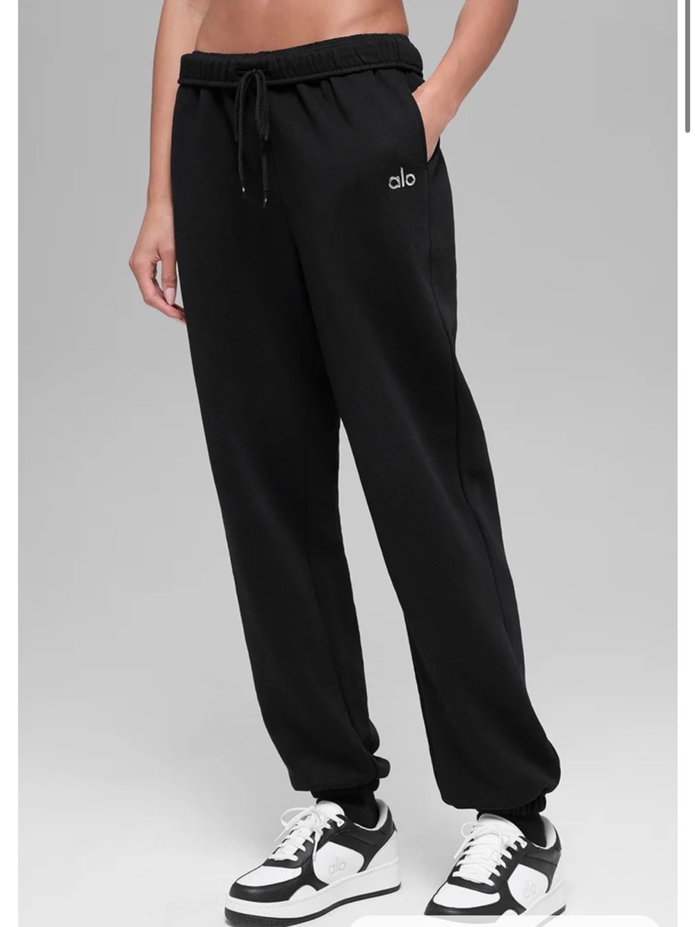 ALO Yoga Accolade Black Fleece Joggers